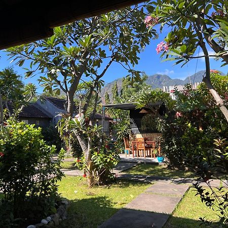 Pondok Shindu Guest House Pemuteran Exteriör bild
