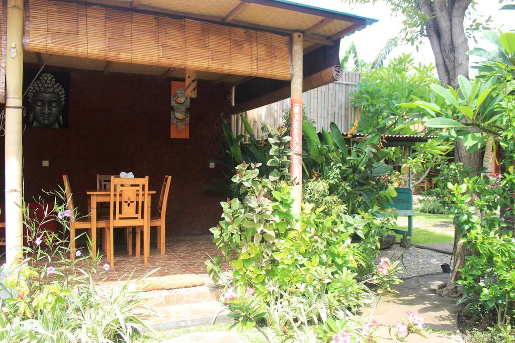 Pondok Shindu Guest House Pemuteran Exteriör bild